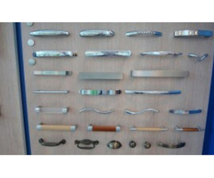 Okov i pribor za vrata, prozore, namještaj